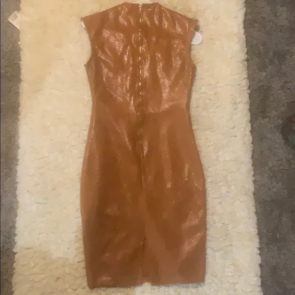 DRESS! - Picture 2 of 2